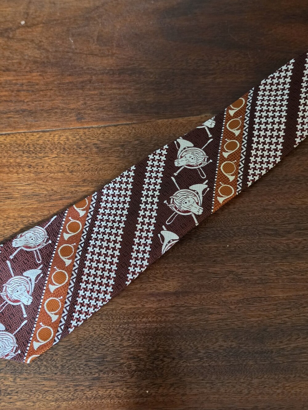 Vintage 70s Resilio Horse And Horns Striped Tie 100% Rhodia Acetate